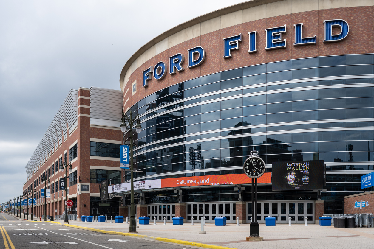 The exterior of Ford Field, home of the Detroit Lions, Michigan's NFL team. MI Sports Betting: Can the Lions Roar Their Way to the Playoffs?